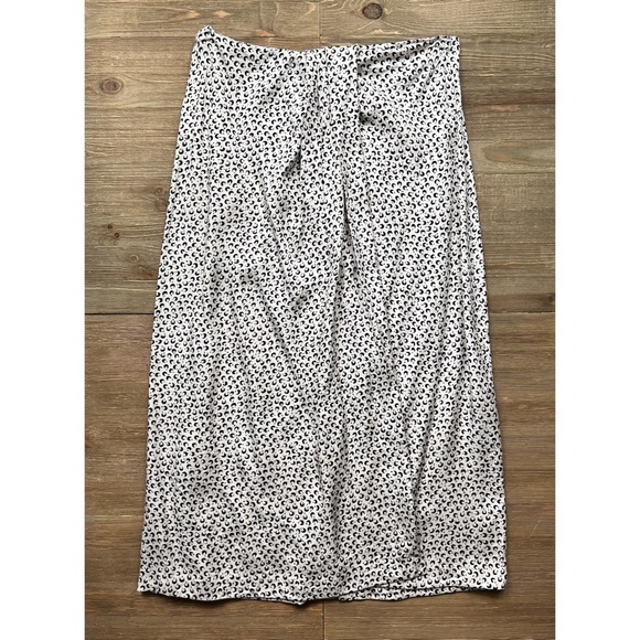 Vince. Star Dot Drape Skirt - Picture 6 of 10
